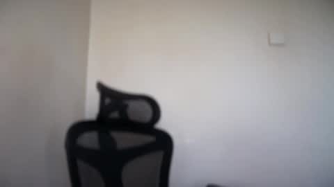 Snapshot of cappuccinokiss chatting on April 2026 06:40:01 AM Emma online show from April 2026 06:40:01 AM