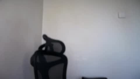 Snapshot of cappuccinokiss chatting on May 2026 07:05:01 AM Emma online show from May 2026 07:05:01 AM