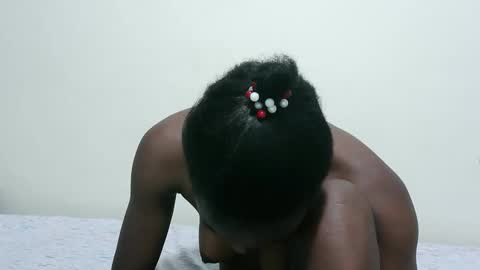 capril_sexy online show from April 2026 07:58:02 AM