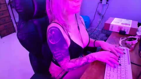 Captain bby online show from June 2026 02:14:02 AM