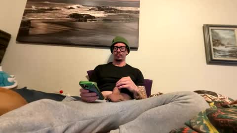 Snapshot of captaincumgun chatting on February 2026 05:22:02 AM Captaincumgun online show from February 2026 05:22:02 AM