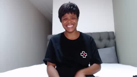 Snapshot of caramelbbe chatting on March 2025 04:30:02 PM fifi online show from March 2025 04:30:02 PM