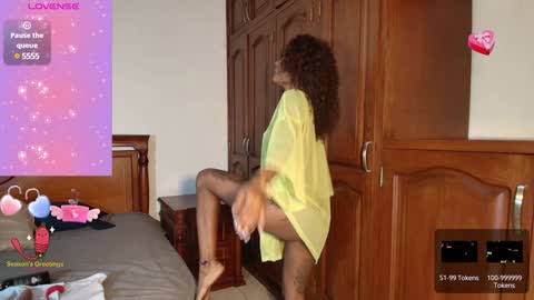 carolina online show from December 2024 02:38:02 AM