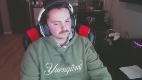 Snapshot of cardi_beans chatting on February 2025 05:15:02 AM cardi_beans online show from February 2025 05:15:02 AM