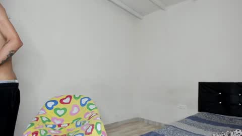 Carlos and Cristian  online show from February 2025 02:43:01 PM