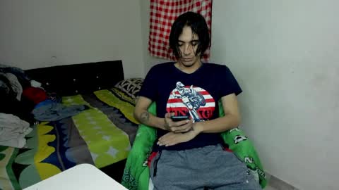 Carlos and Cristian  online show from May 2026 09:53:02 PM