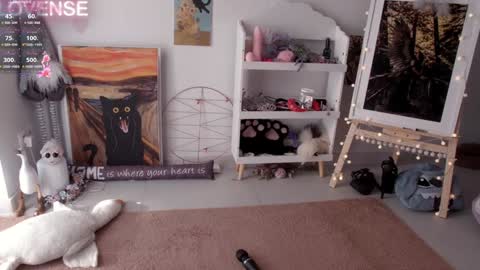 NONA    follow online show from January 2025 10:27:01 AM