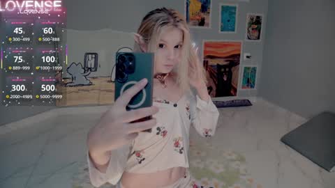 NONA    follow online show from September 2025 05:55:02 AM