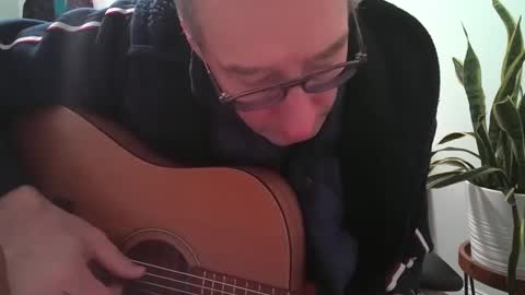 Caressluving online show from February 2025 04:00:02 AM