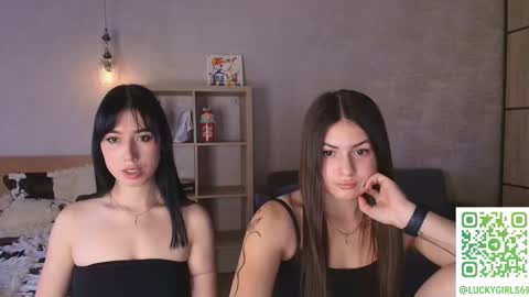 caressyourself online show from September 2025 12:07:01 PM