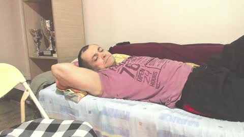 Laz online show from February 2025 11:48:01 PM