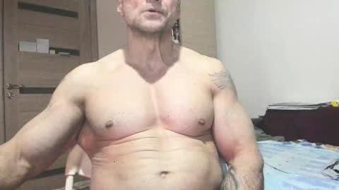 Laz online show from February 2025 11:43:01 PM