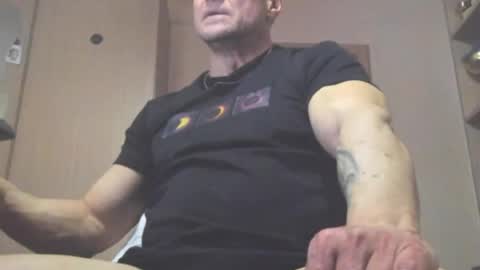 Laz online show from April 2026 01:55:02 PM