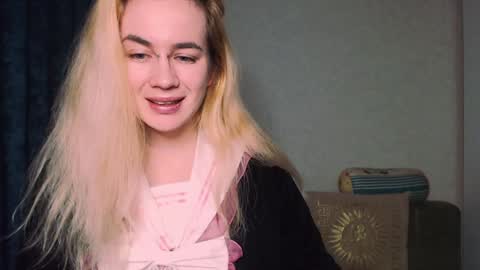 Carin online show from December 2024 05:04:02 AM