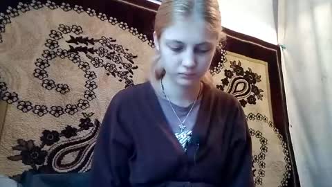 Snapshot of carissaalderson chatting on May 2026 02:53:02 AM Kira online show from May 2026 02:53:02 AM