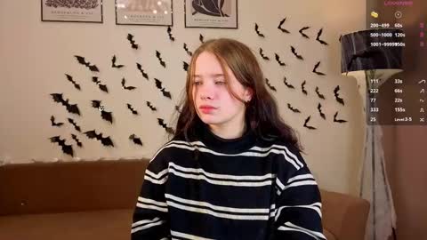 Snapshot of carissaolivo chatting on November 2025 03:28:02 AM Elena online show from November 2025 03:28:02 AM