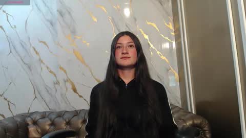 Carito online show from November 2025 03:53:02 AM