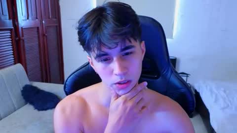 carl_dixon online show from September 2025 06:57:01 PM