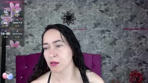 Carla naugthy  online show from December 2024 12:33:01 PM