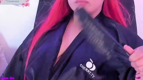 Carla Wet18 online show from December 2025 05:02:01 AM