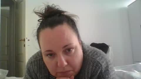 Carlaruth online show from September 2025 02:44:02 PM