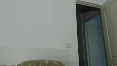 Snapshot of carlaruth chatting on April 2026 05:08:02 AM Carlaruth online show from April 2026 05:08:02 AM