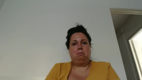 Snapshot of carlaruth chatting on May 2026 04:12:01 PM Carlaruth online show from May 2026 04:12:01 PM