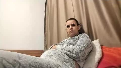Snapshot of carlasweet00 chatting on February 2026 06:09:02 AM carlasweet00 online show from February 2026 06:09:02 AM