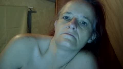 carleeswoman08 online show from December 2024 12:44:01 PM