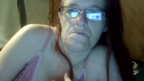 carleeswoman08 online show from February 2026 12:32:02 PM