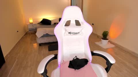 Alejandra online show from January 2025 04:31:02 AM