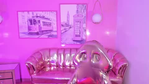 CARLYE   online show from February 2025 04:41:02 AM