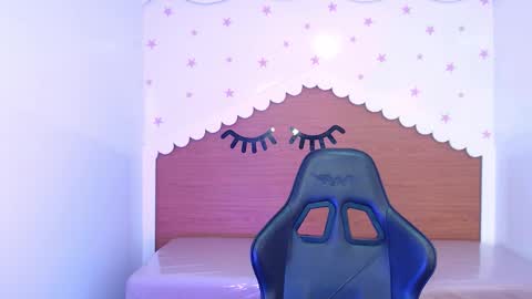 CARLYE   online show from November 2025 03:16:01 AM