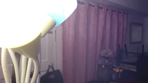 Carlie online show from November 2025 03:16:02 AM