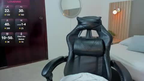 C A R L I N A online show from February 2026 01:07:02 PM