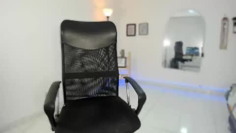 master online show from November 2025 04:44:01 PM