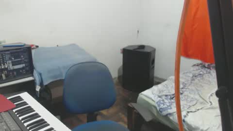 Snapshot of carlos2557 chatting on February 2026 03:36:02 AM carlos online show from February 2026 03:36:02 AM