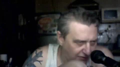 carlos712009 online show from March 2026 05:44:01 AM