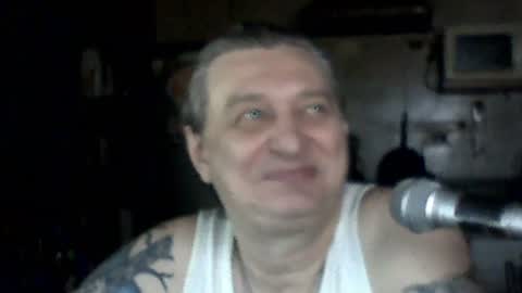 Snapshot of carlos712009 chatting on June 2026 08:02:02 AM carlos712009 online show from June 2026 08:02:02 AM