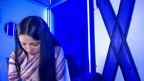 Carolay online show from April 2026 03:11:01 AM