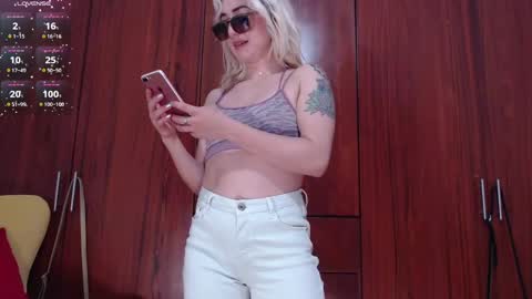 carly grasso  online show from February 2025 11:46:02 PM