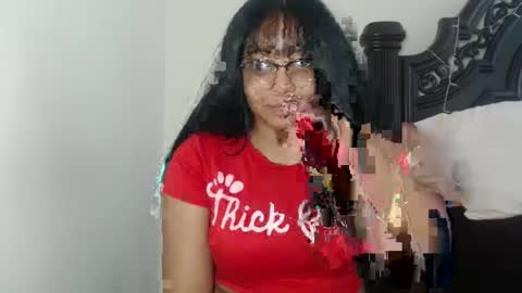 CARAMEL xoxo online show from September 2025 08:14:01 PM