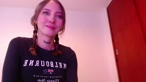 carmennrusso online show from February 2025 12:21:02 AM