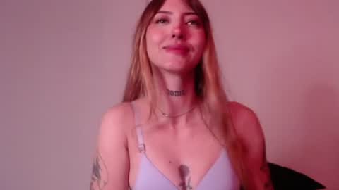Snapshot of carmennrusso chatting on July 2026 05:59:01 PM carmennrusso online show from July 2026 05:59:01 PM