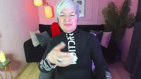 Carmen online show from February 2025 10:47:02 PM