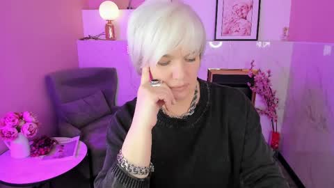 Carmen online show from April 2026 08:51:01 PM