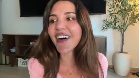 Your fav goddess online show from November 2025 05:28:02 AM