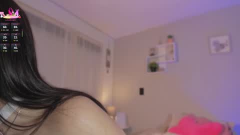 caro_sanchezz online show from February 2026 01:18:01 PM