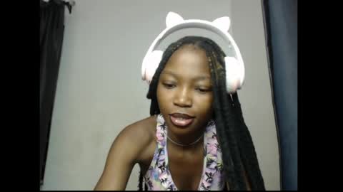 caroline online show from April 2026 03:44:02 AM