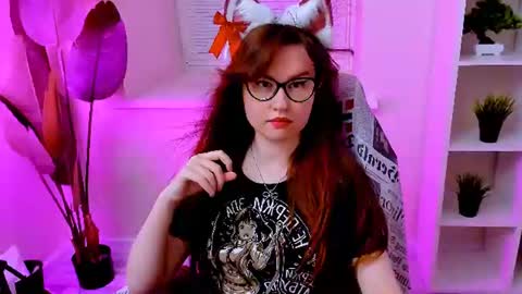 Snapshot of carol_carmen chatting on July 2026 12:17:01 AM Carol online show from July 2026 12:17:01 AM